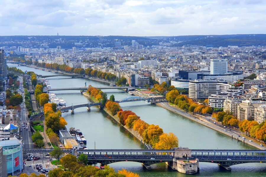 Outono na Europa: Os Melhores Destinos para Viajar em Novembro